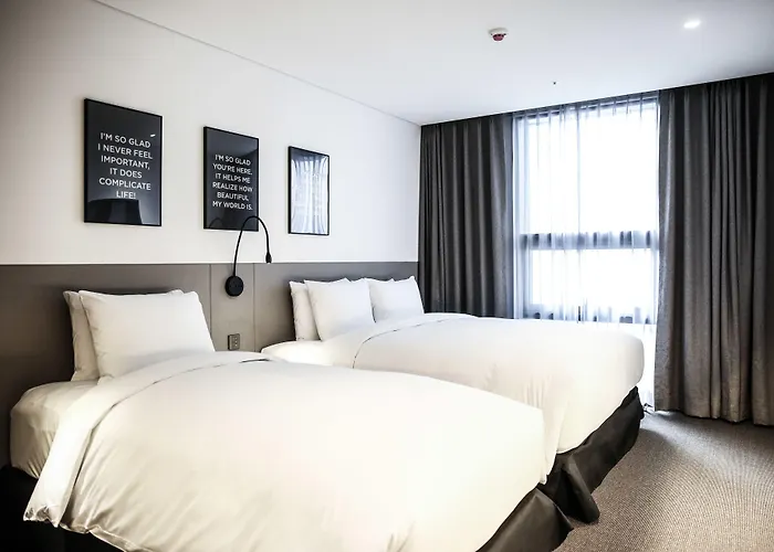 Hotel Glad Gangnam Coex Center 4*
