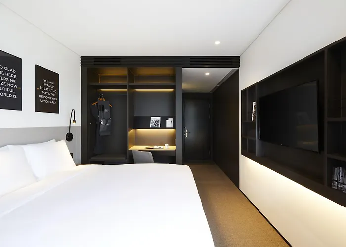 Glad Gangnam Coex Center 4* Seoul