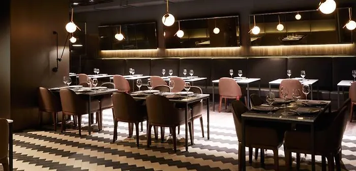 Hotel Glad Gangnam Coex Center 4*